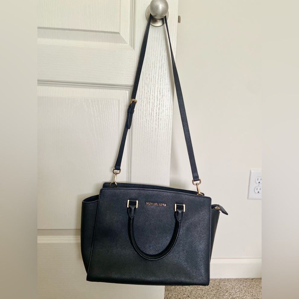 Michael Kors Large Selma Saffiano Leather Handbag